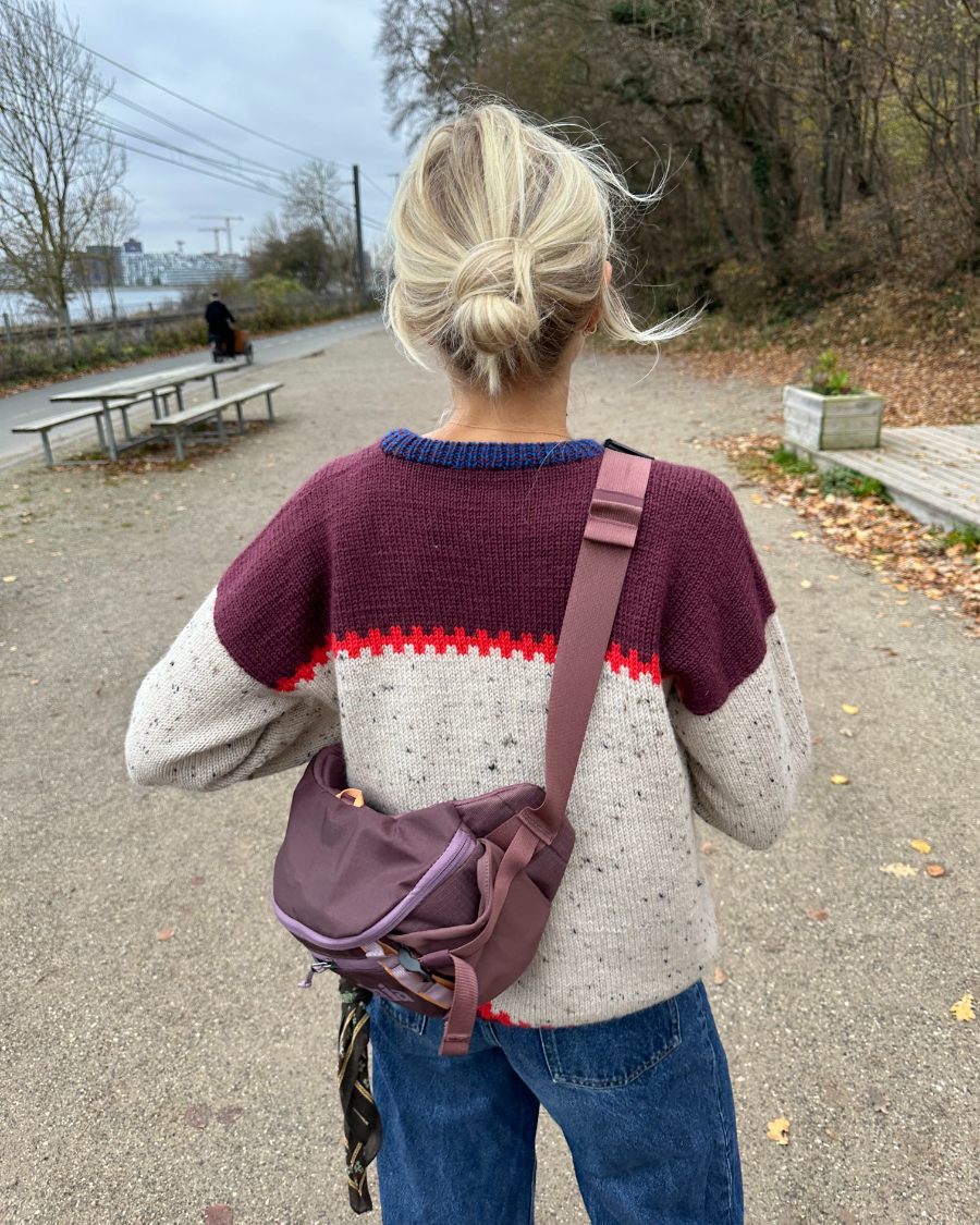 Cross Sweater - Image 5