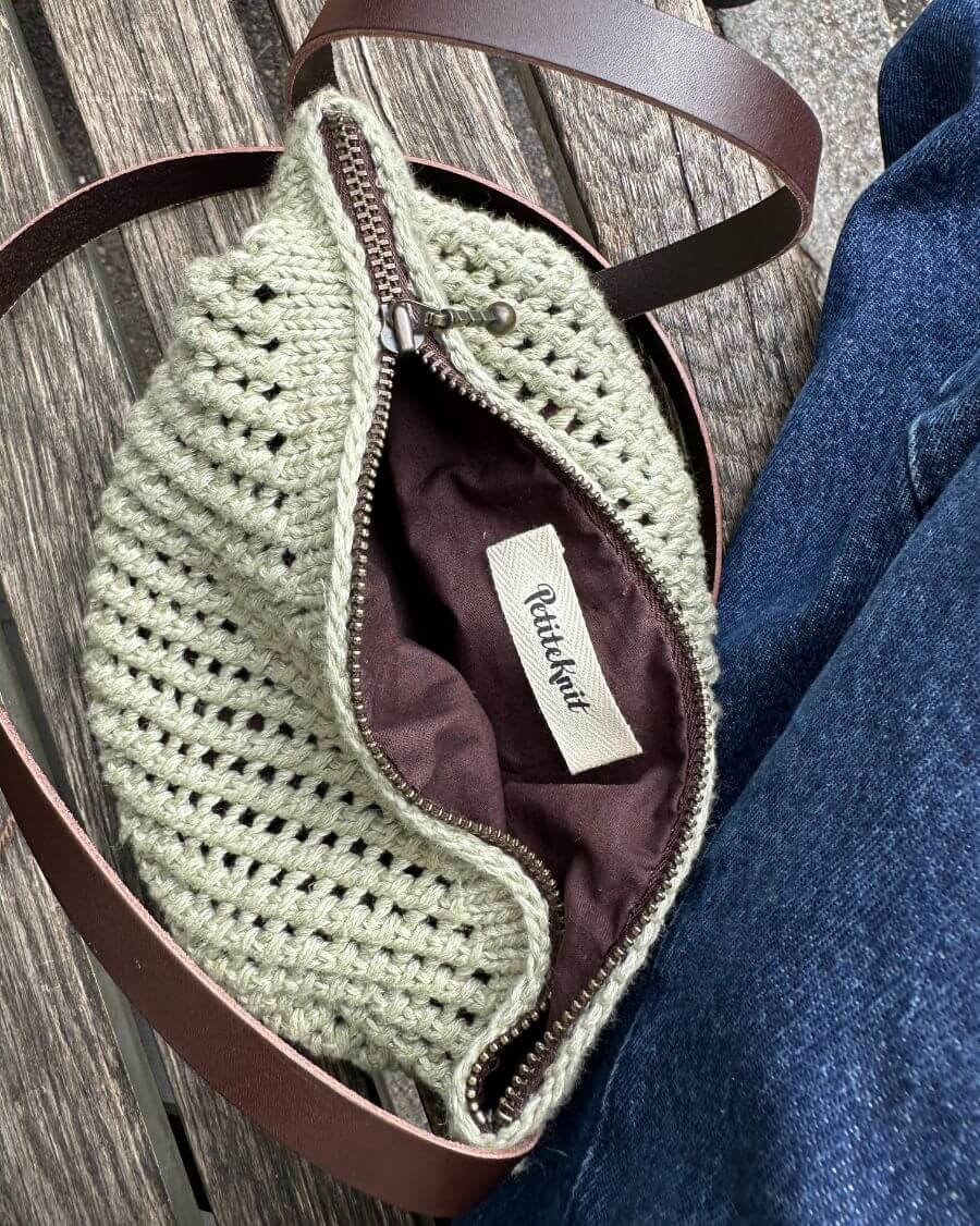 For til taske med rund bund - omkreds 48 cm - Brun - Image 4