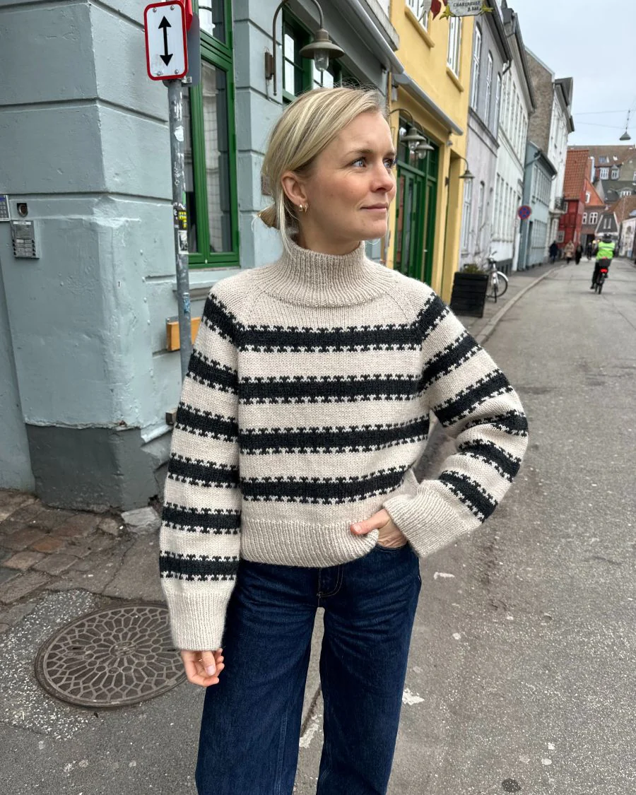 Key Sweater - Image 6