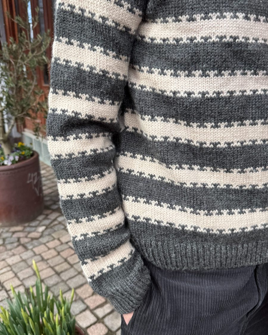 Key Sweater Man - Image 3