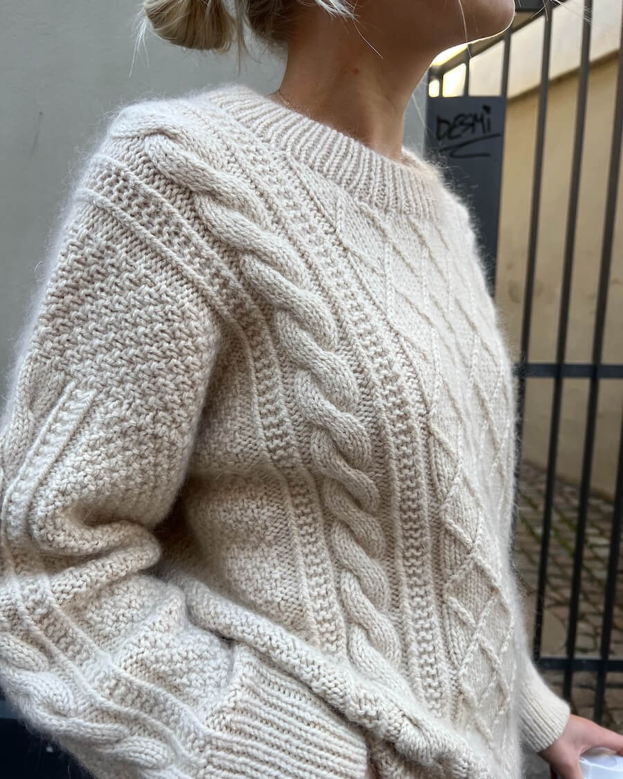 Moby Sweater - Image 6