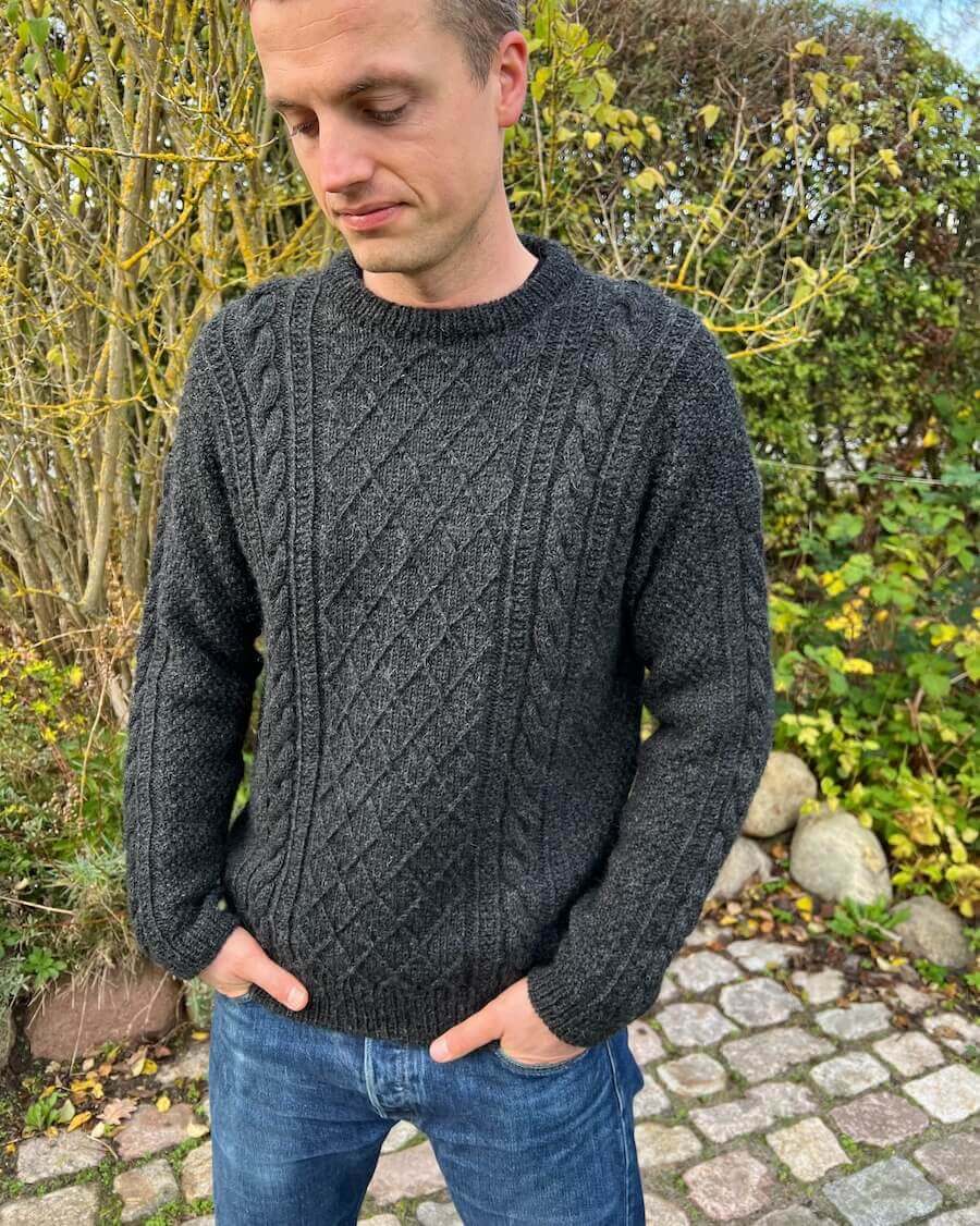 Moby Sweater Man - Image 4