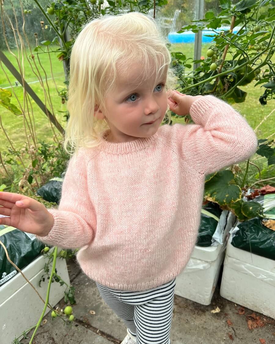 Monday Sweater Junior - Image 7