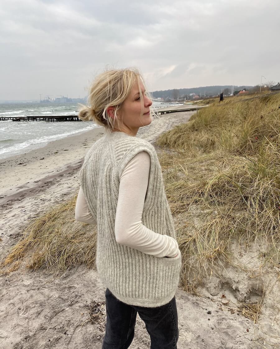 November Vest - Image 7