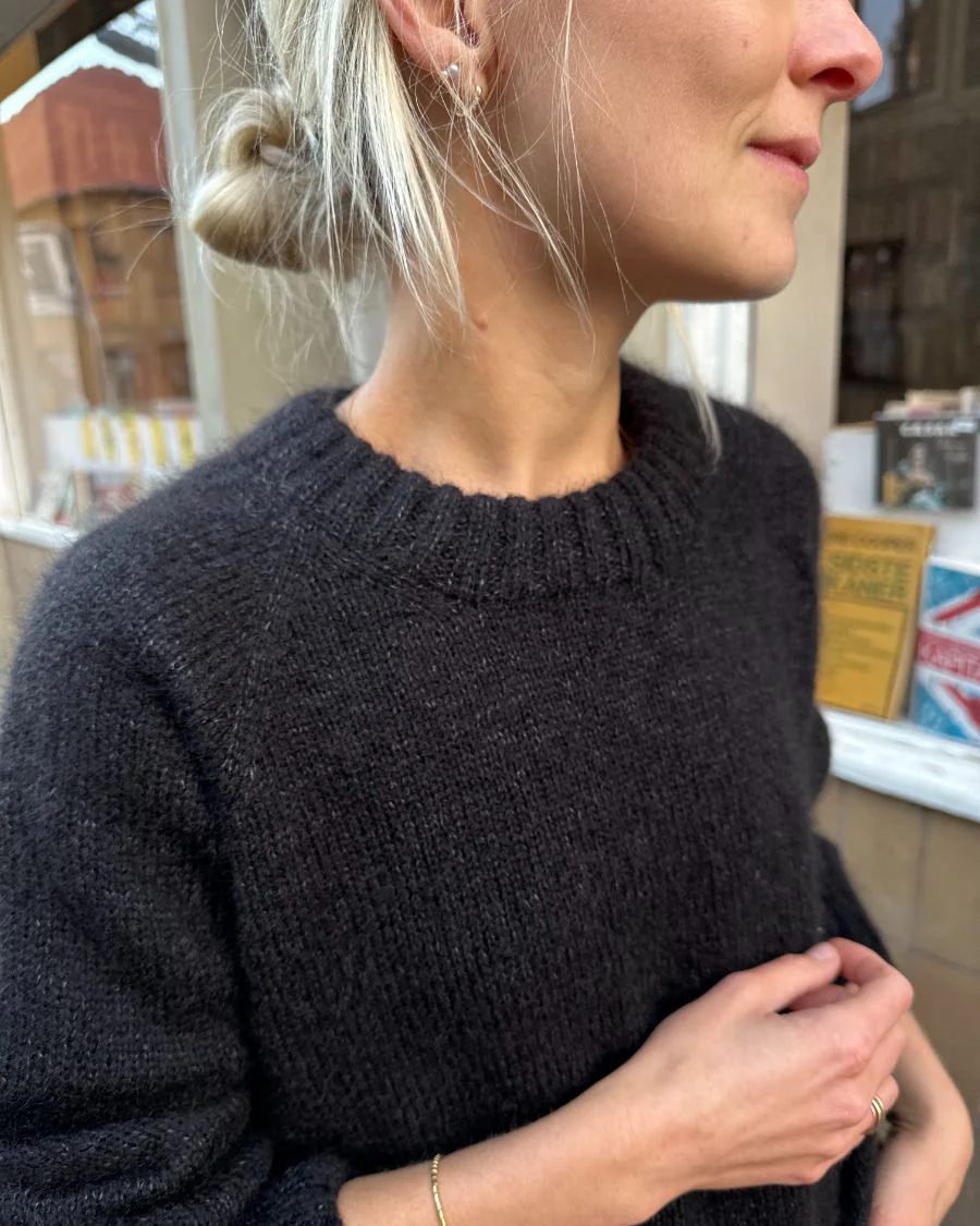 October Sweater - Image 5