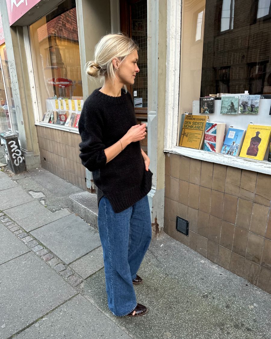 October Sweater - Image 6