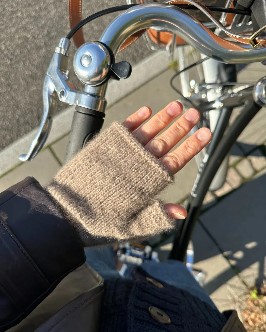 Penny Gloves - Image 5