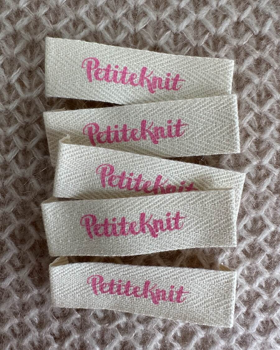 "PetiteKnit"-label 5 stk. - Bubblegum - Image 4