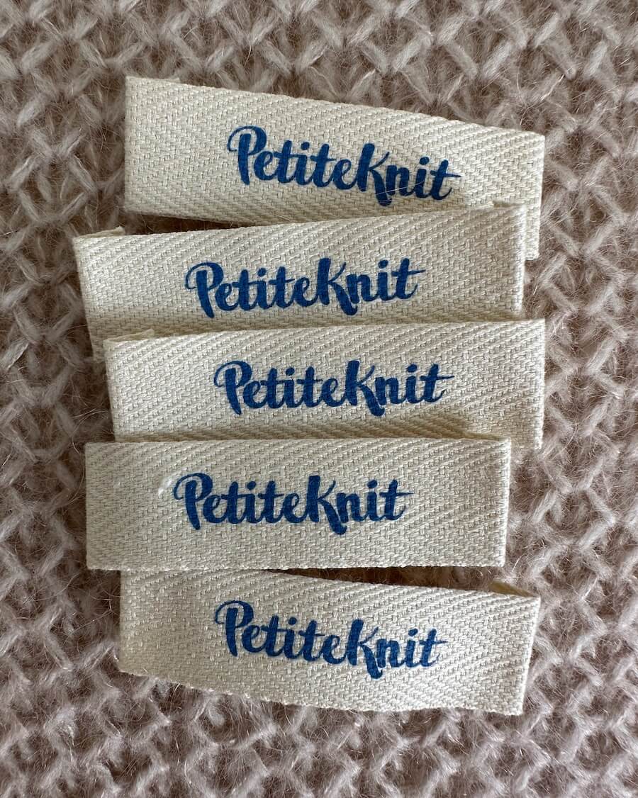 "PetiteKnit"-label 5 stk. - Electric Blue - Image 3