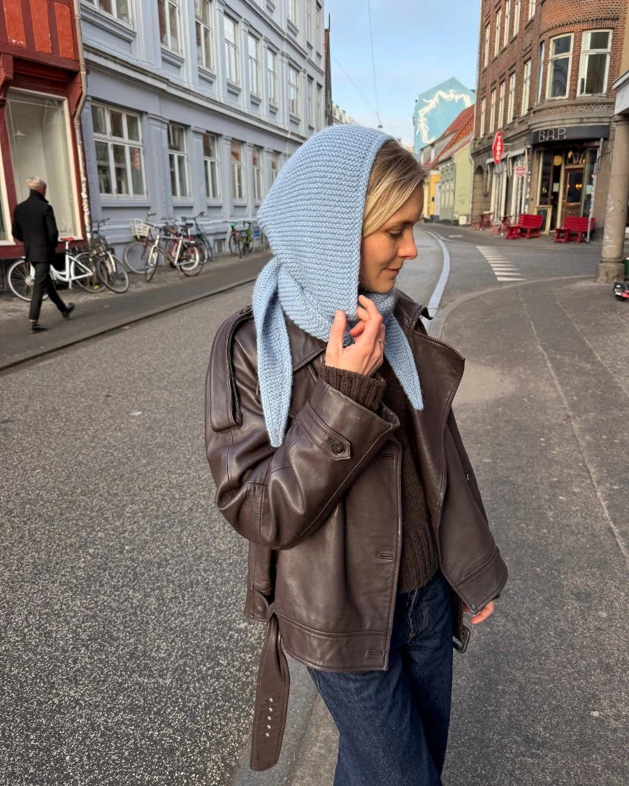 Sophie Hood - Image 6