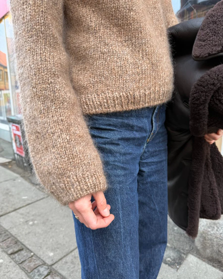 Sunday Sweater - Image 6
